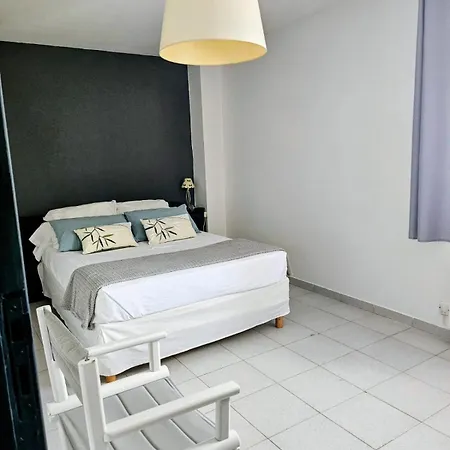 Cap Corse Dans Un Nid De Verdure * San-Martino-di-Lota